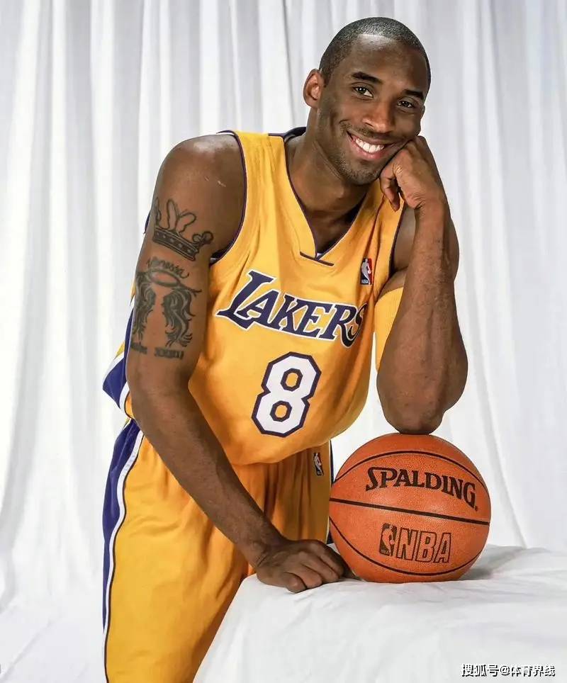  WTT冠军赛最新形势：曼联高居榜首，洛杉矶湖人强势追赶，冠军归属成迷